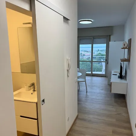 La Torre 9b Studio&parking شقة لينانو سابيادورو